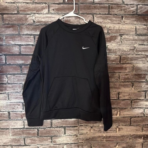Nike Other - Nike Therma-FIT Crewneck Sweatshirt – Men's M – Black – Athletic Pullover